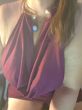 Chat +18 de Paulette-squirt ao vivo