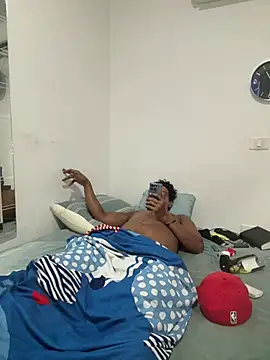 bigdick211292 现场XXX聊天