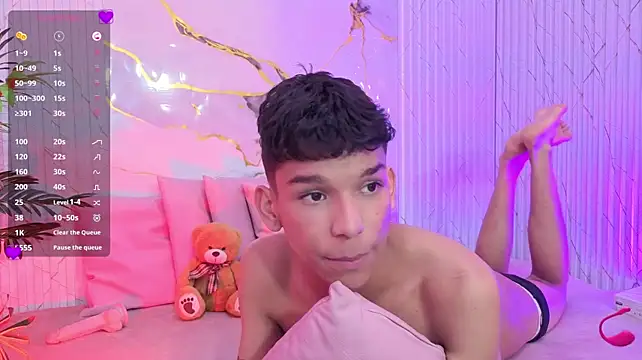 ANGELIC_TAY webcam show
