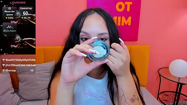 Онлайн чат XXX BeatriceReeves