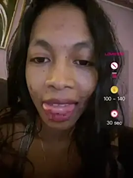 Lunevia's Live XXX Chat