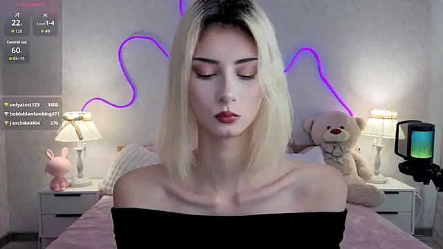 kittysocutie 网络视讯表演