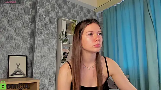 Chat XXX en directo de Nicole_Charm