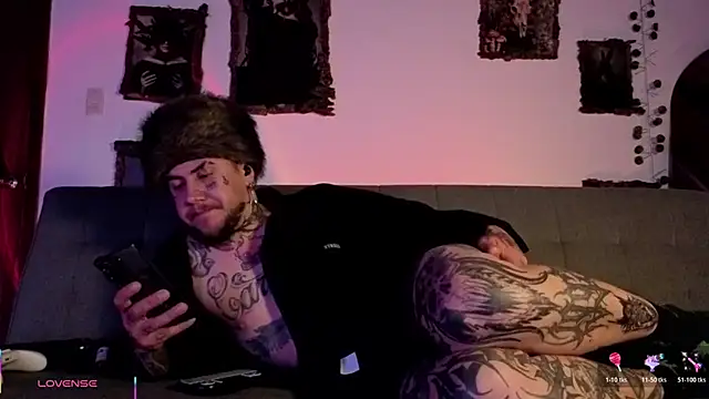 Denjig's Live XXX Chat