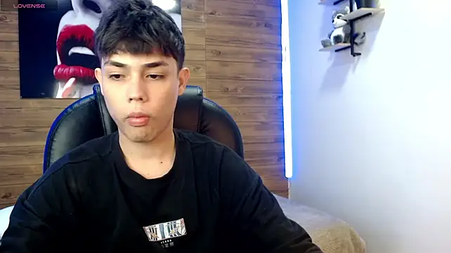 XXX chat uživo modela ivan_cooper
