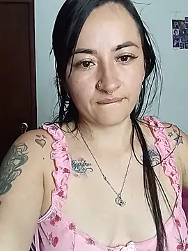 צ'אט XXX בשידור חי של kimberly_peter