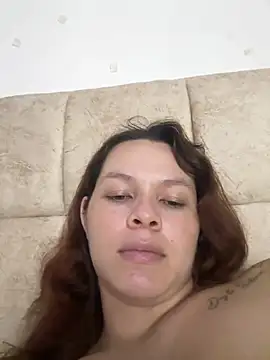 miacarrot Adlı Modelin Canlı XXX Sohbeti