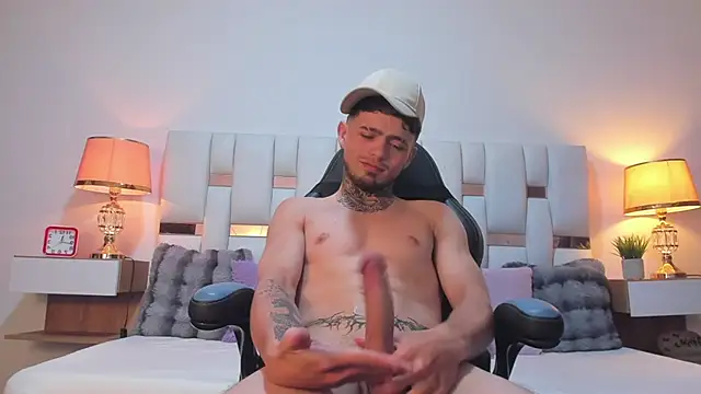 Zeus_damian21 Webcamshow