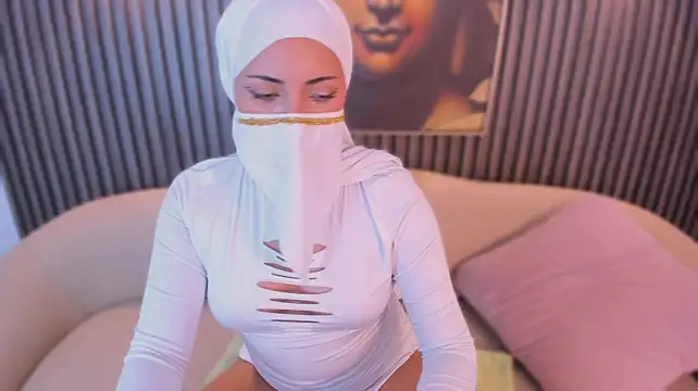 juli_thali's Webcam Show