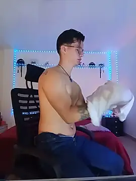 Brandon_starkk: απευθείας συνομιλία ΧΧΧ
