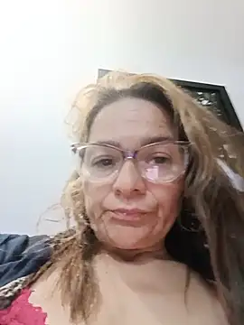 Dannial51 Adlı Modelin Canlı XXX Sohbeti