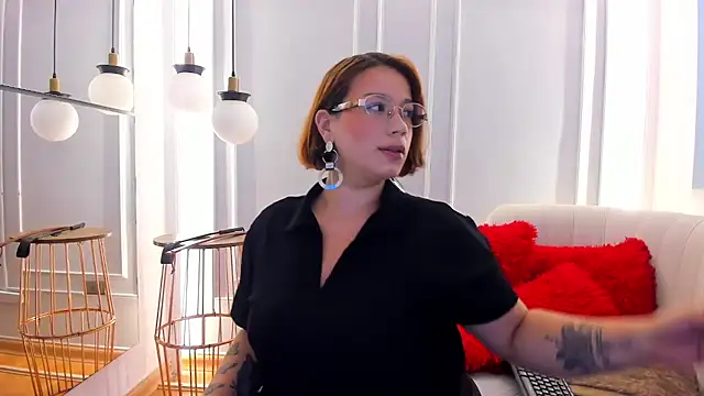Chat XXX en directo de MillyHotsoon