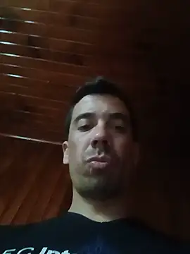Manu1988arg webcam show