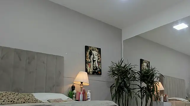 XXX chat uživo modela Angie_abby