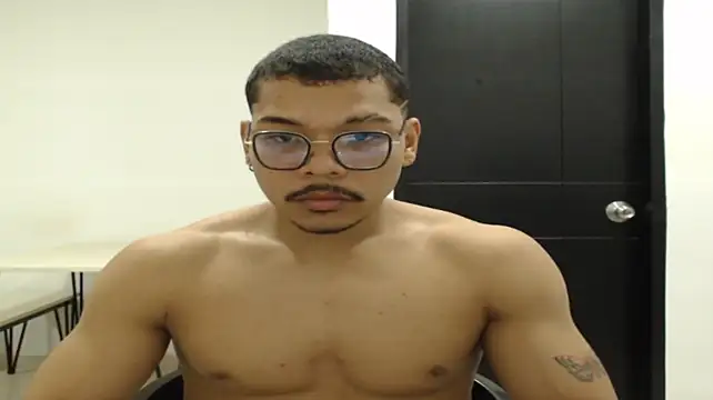 Nico_Rios1 Chat XXX live