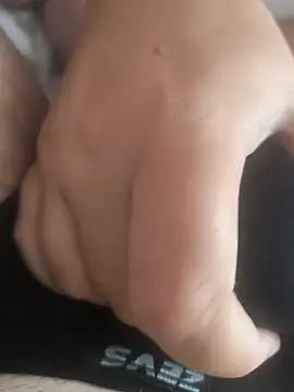 Show modela MadaamJizz_DickLewd na web-kameri