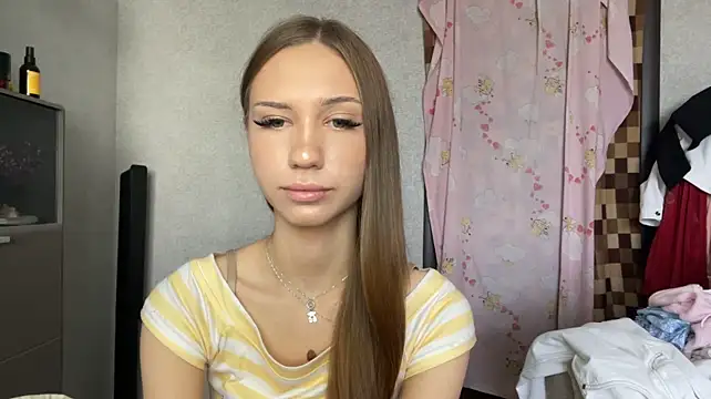 MarryTurnier's Live XXX Chat