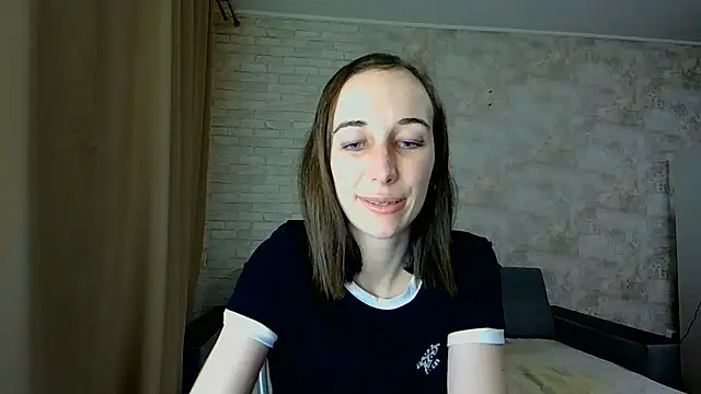 Anika_bloom লাইভ XXX চ্যাট
