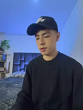 SebastianReed_ XXX чат на живо