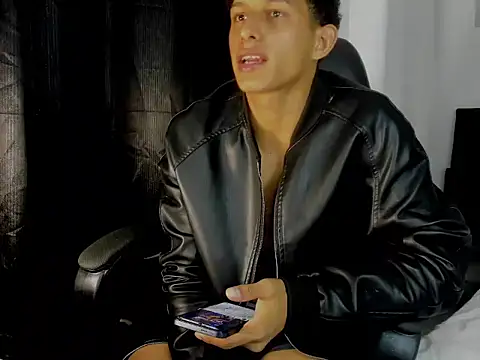 Chat XXX Live master_badboy
