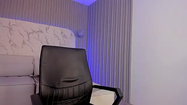 AbrilBloom Live XXX-Chat