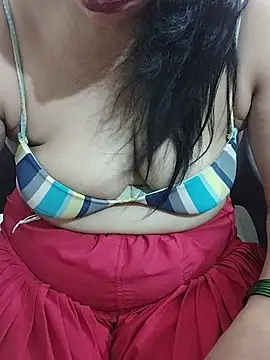 צ'אט XXX בשידור חי של cutee_bhabhi
