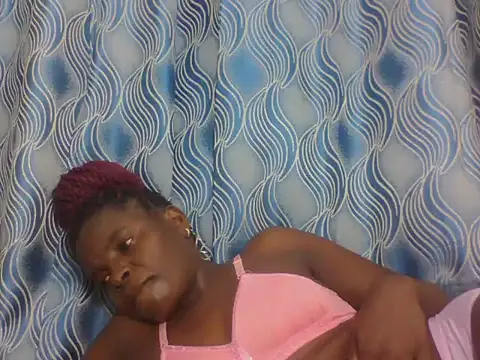 Show de PrettyEve na webcam