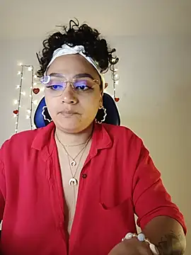 Chat XXX en directo de MaryMoon06
