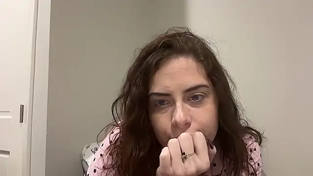 ToyssRUsn Webbikameraesitys