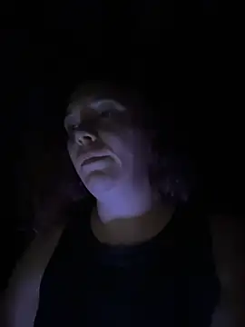 Chat XXX ao vivo de XoMisty