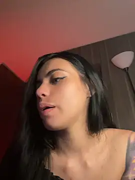 Chatroom XXX en direct de i_am_nina_