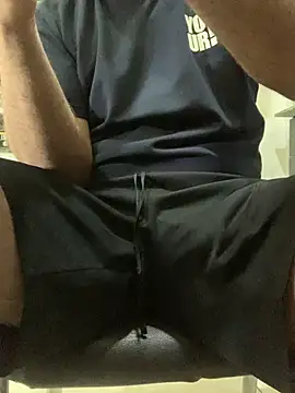 bigdickguy21cm – Kamerová šou