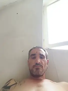 Show modela ferenc81110 na web-kameri