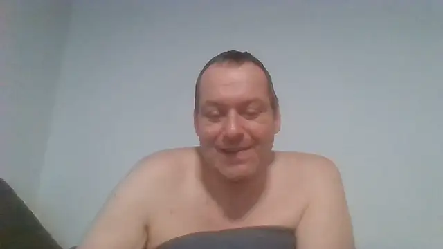 RobinBotom – webcam-show