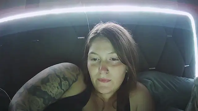 Angelk43 Show in webcam