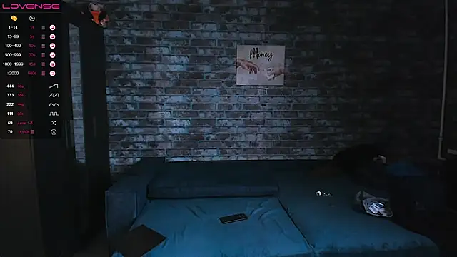 XXX chat uživo modela mark_normal