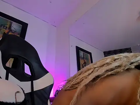 Show de Ciara_HotTs na webcam