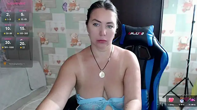 Korolek12 XXX чат на живо