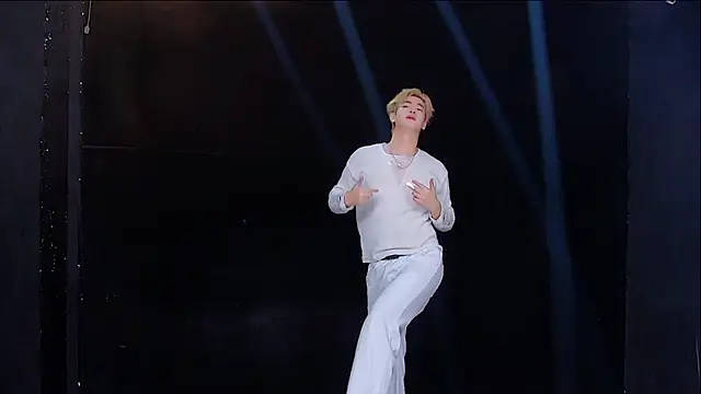 KOboys-818 网络视讯表演