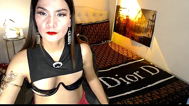 Show de NinaDOM4CUM na webcam