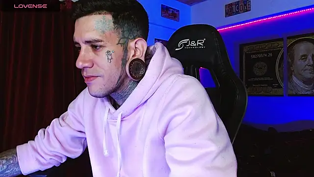 jhonny__ackerman – Naživo XXX chat