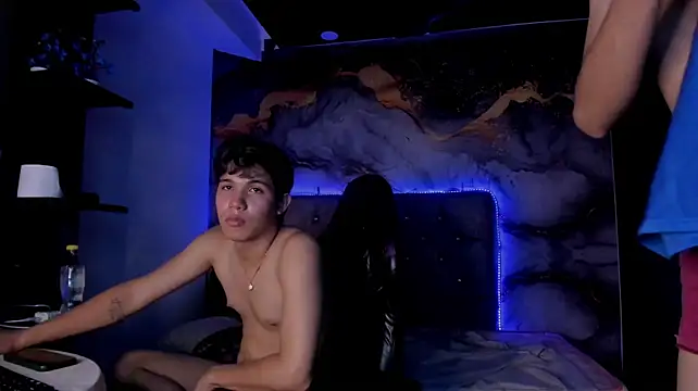 Chatroom XXX en direct de Valerios_
