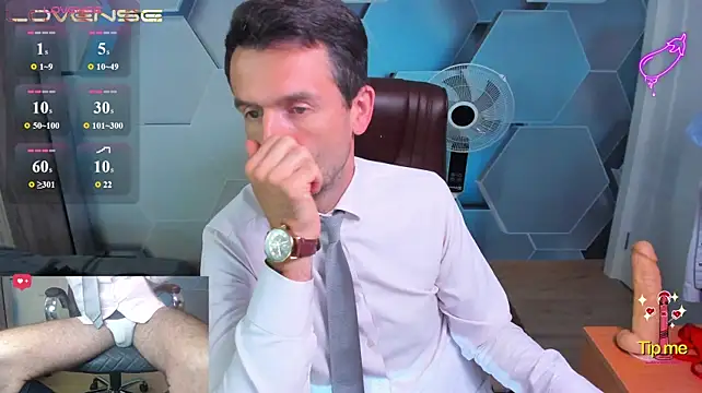 Chat +18 de SteveTiger ao vivo
