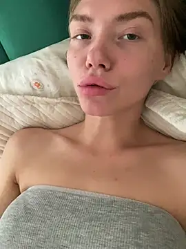 Lisaaa_Alisa Chat XXX live