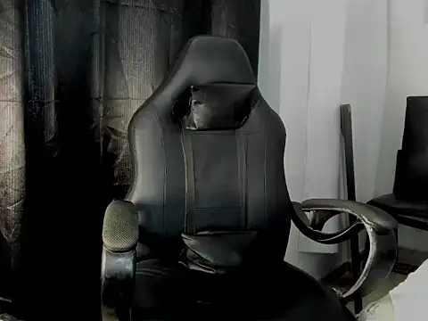 master_badboy élő XXX-chatje