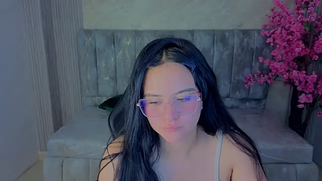 sarita_09_s' Live XXX Chat
