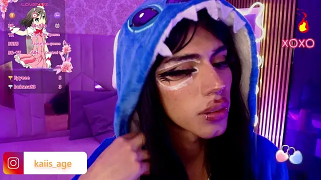 Онлайн чат XXX kaisage_tay