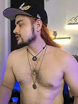 Show modela Derek_Vow na web-kameri