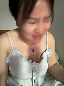 liqinqin-5201's Live XXX Chat