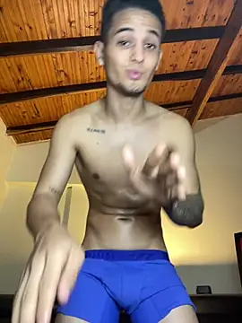 AaronsexroomのライブXXXチャット